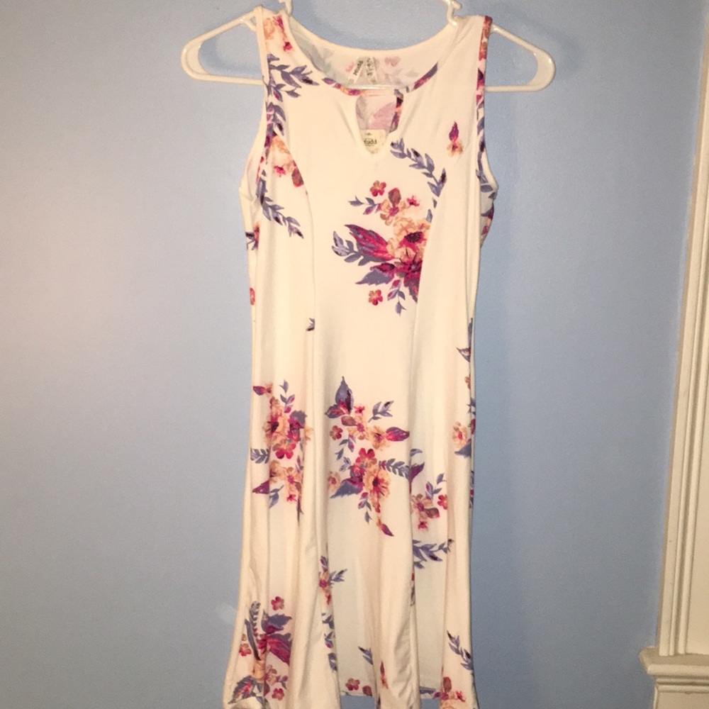 Kohl's white flowered dress!